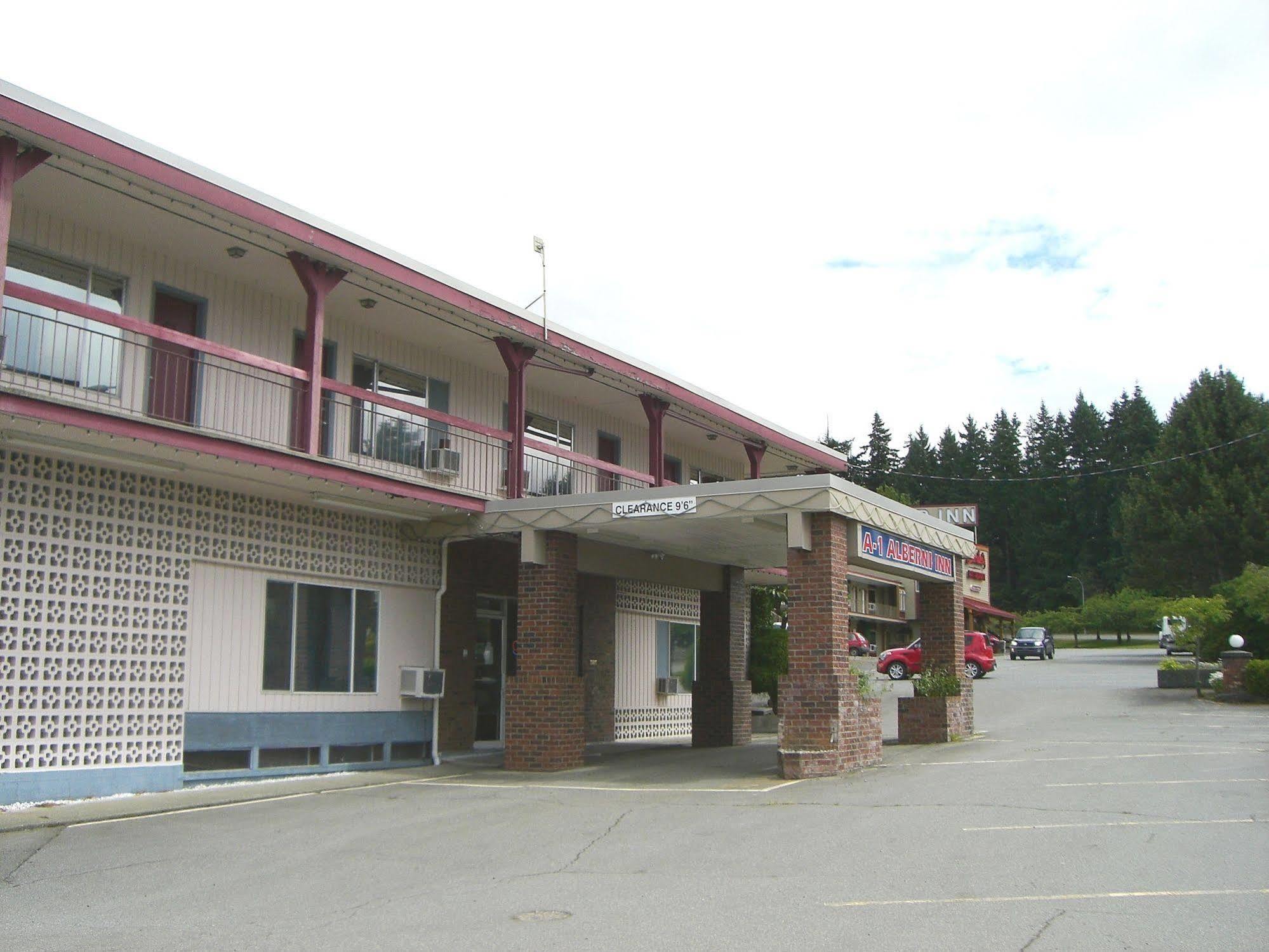 A-1 Alberni Inn Port Alberni Extérieur photo
