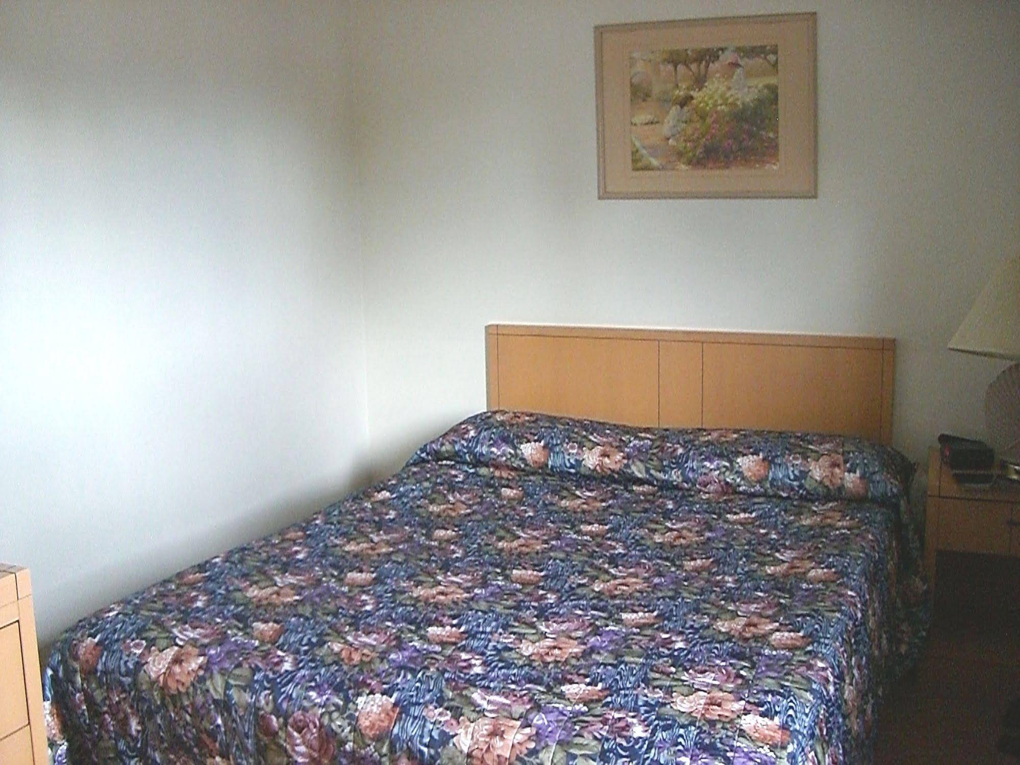 A-1 Alberni Inn Port Alberni Extérieur photo