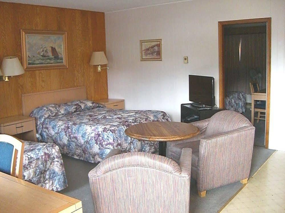 A-1 Alberni Inn Port Alberni Extérieur photo
